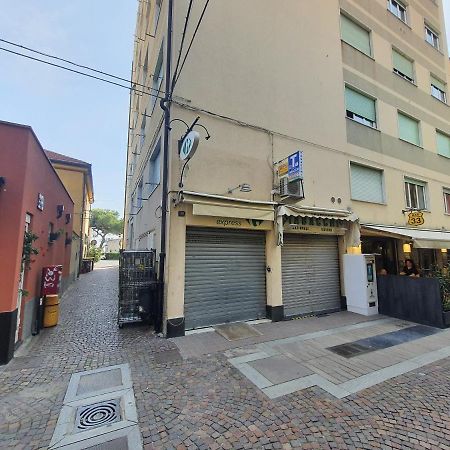 ספוטורנו Appartamento In Centro A 30M Dal Mare מראה חיצוני תמונה